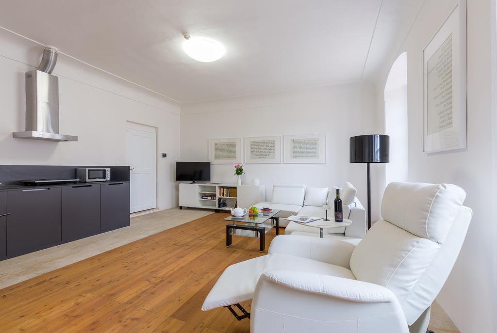 Zamecke Apartmany Litomysl Exterior photo